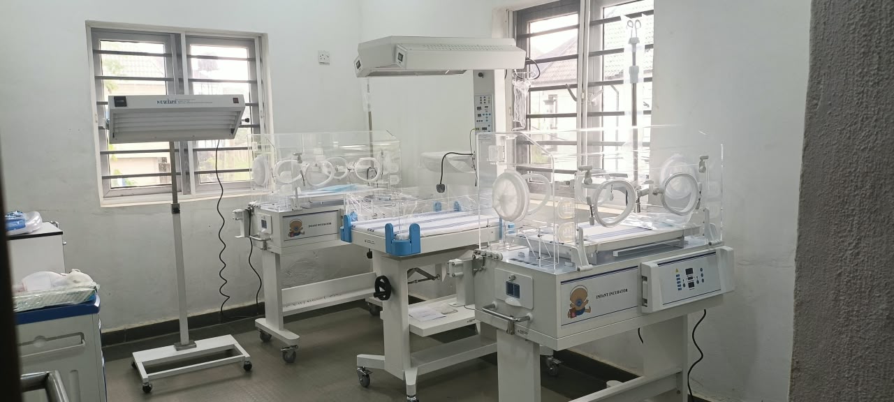 Newborn special care unit2